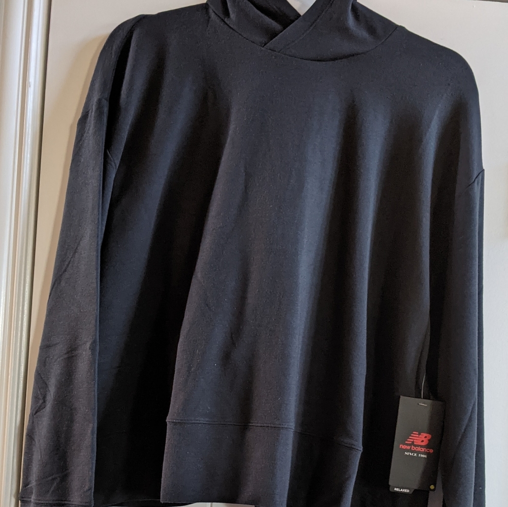 New Balance Evolv Twist Hoodie Size L